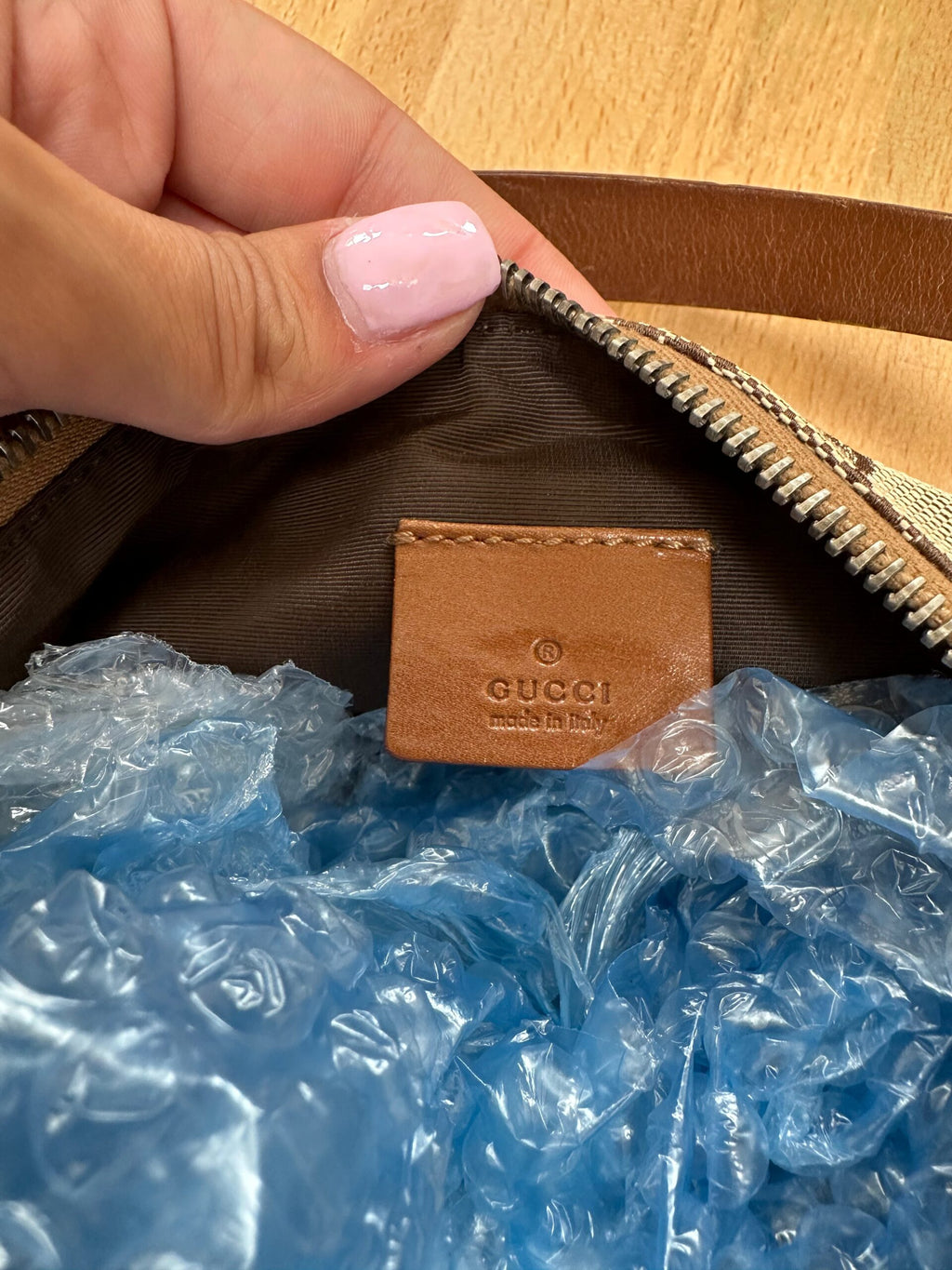 GUCCI MONOGRAM SHOULDER BAG