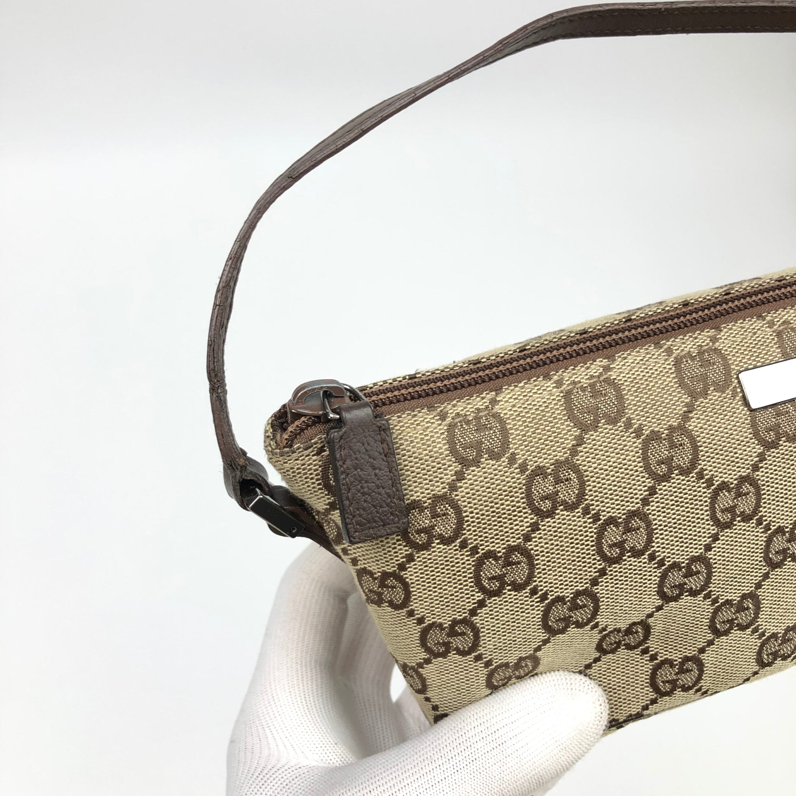 GUCCI MONOGRAM SHOULDER BAG