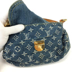 LOUIS VUITTON DENIM PLEATY SHOULDER BAG