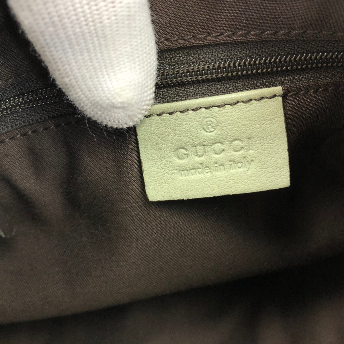 GUCCI MONOGRAM ABBEY SHOULDER BAG