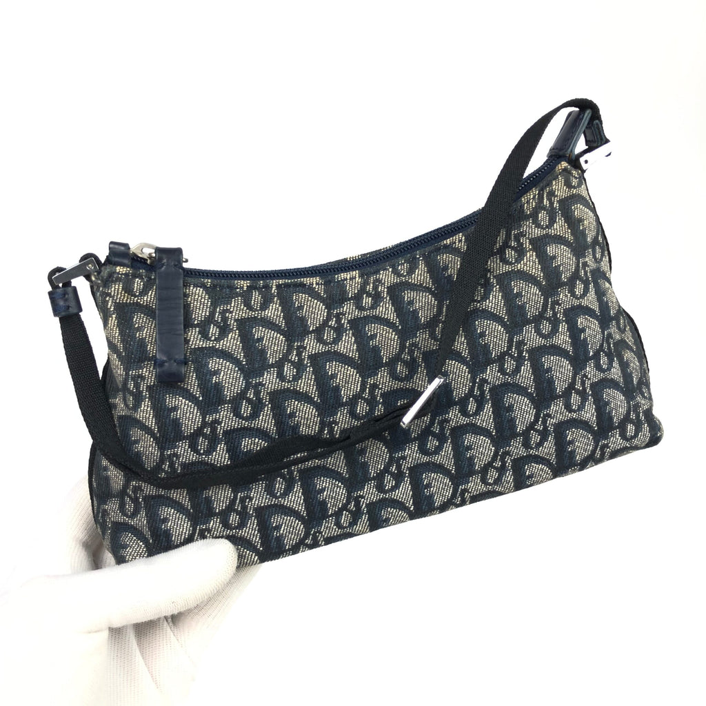 CHRISTIAN DIOR MONOGRAM SHOULDER BAG
