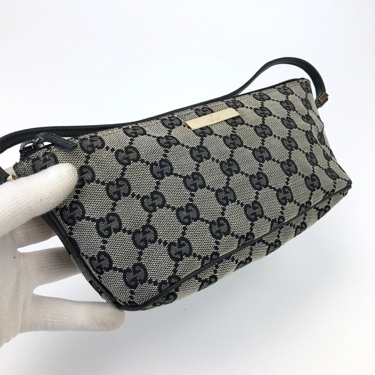 GUCCI MONOGRAM SHOULDER BAG