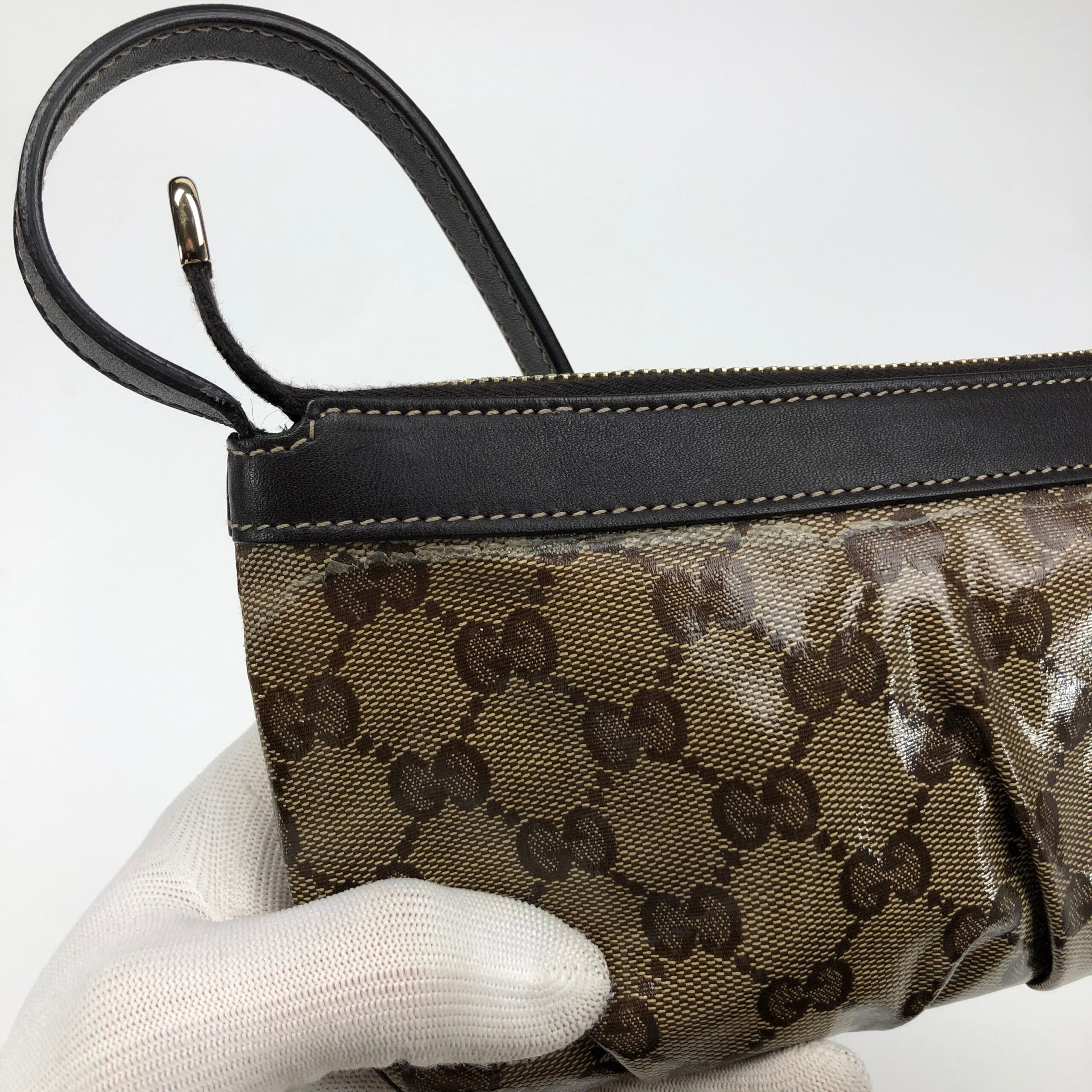 GUCCI MONOGRAM SHOULDER BAG