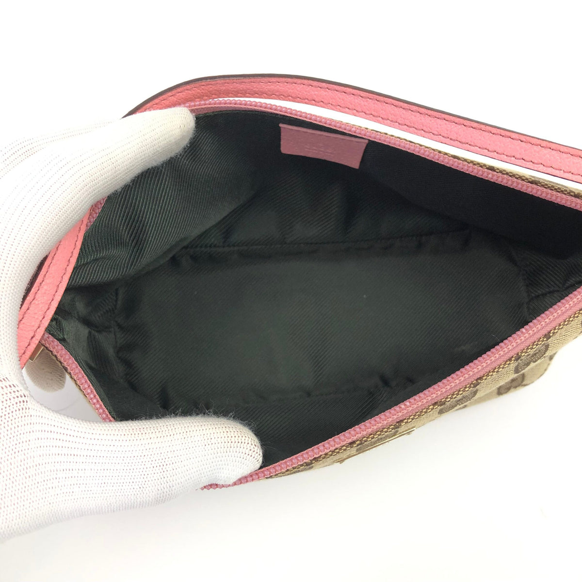 GUCCI MONOGRAM SHOULDER BAG