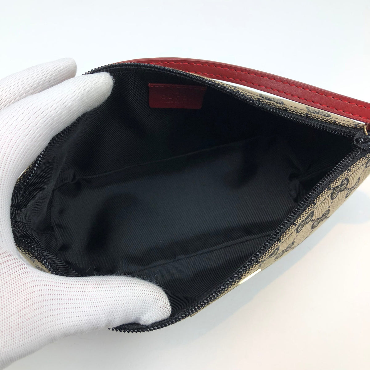 GUCCI MONOGRAM ABBEY SHOULDER BAG