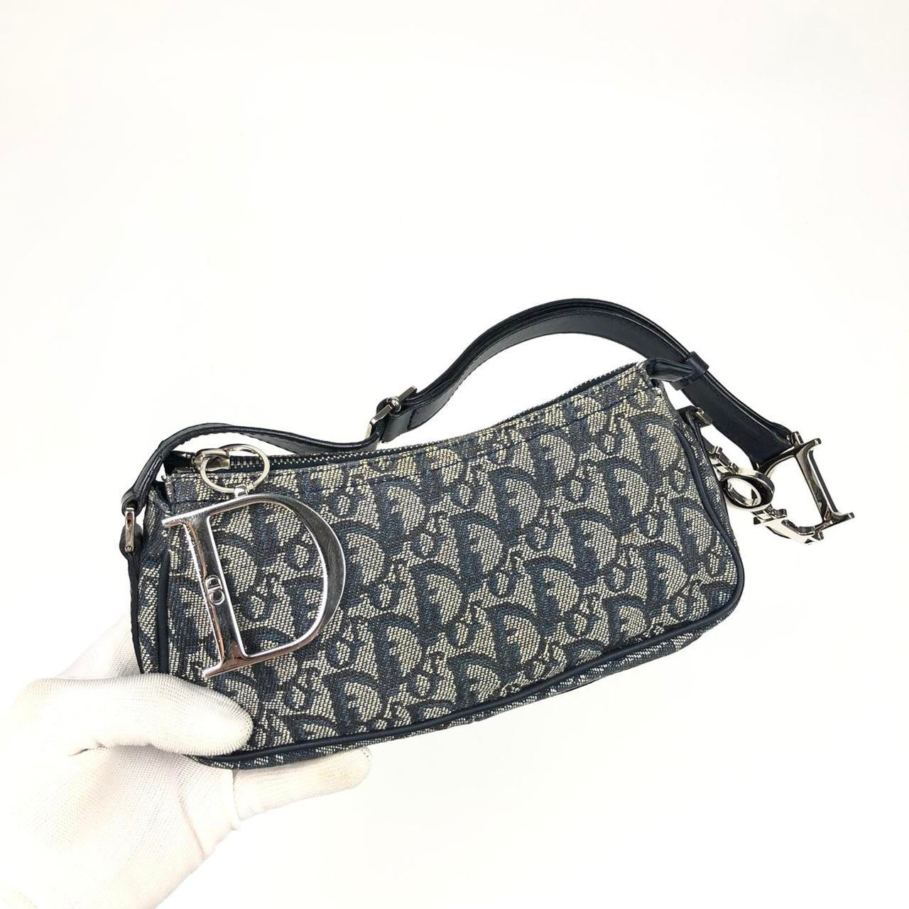 CHRISTIAN DIOR SHOULDER BAG