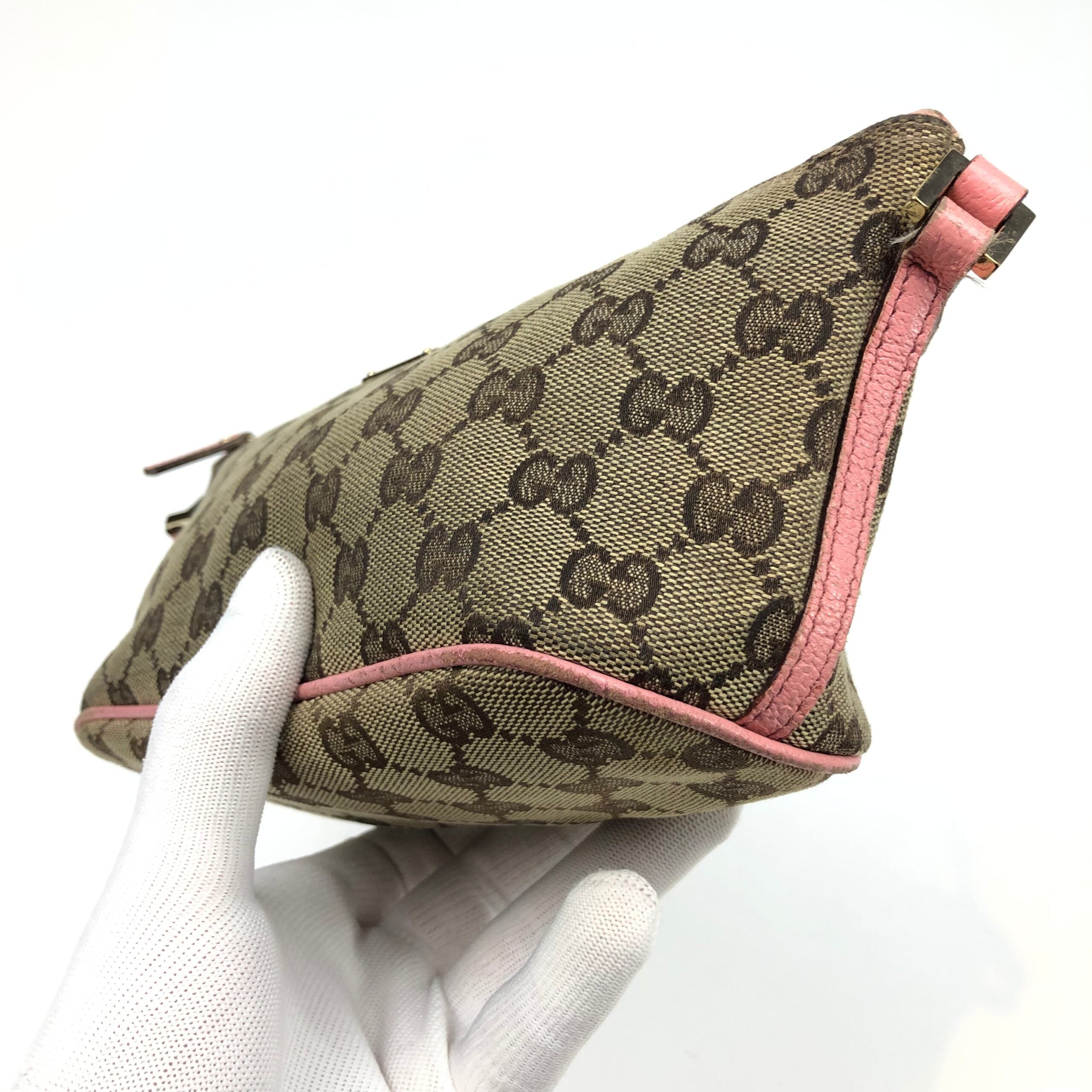 GUCCI MONOGRAM SHOULDER BAG