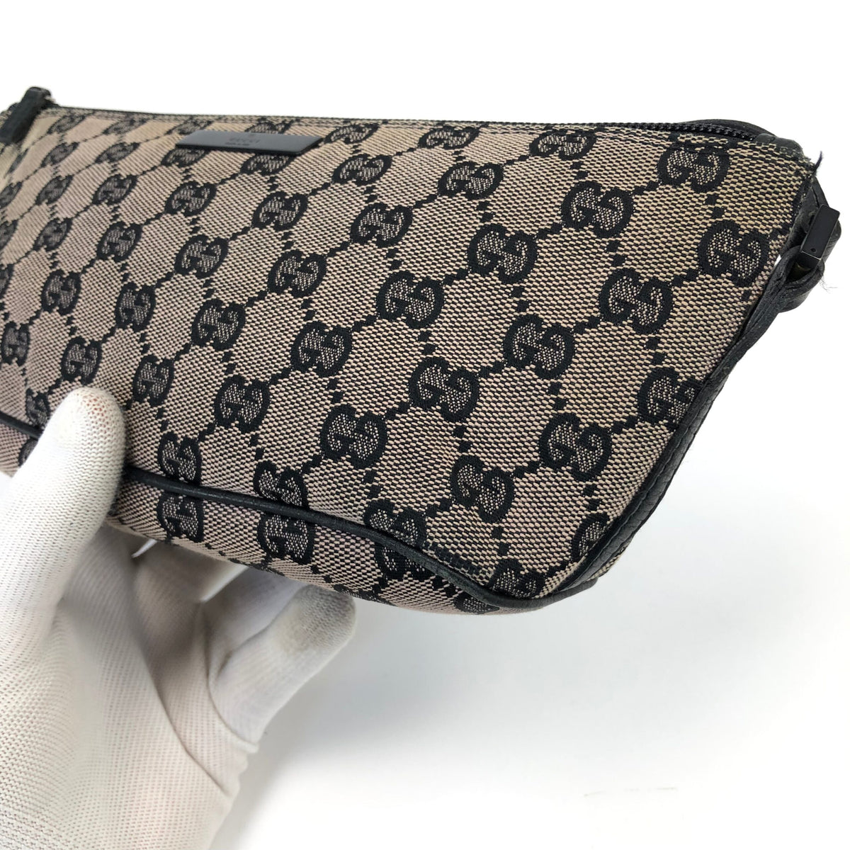 GUCCI MONOGRAM SHOULDER BAG