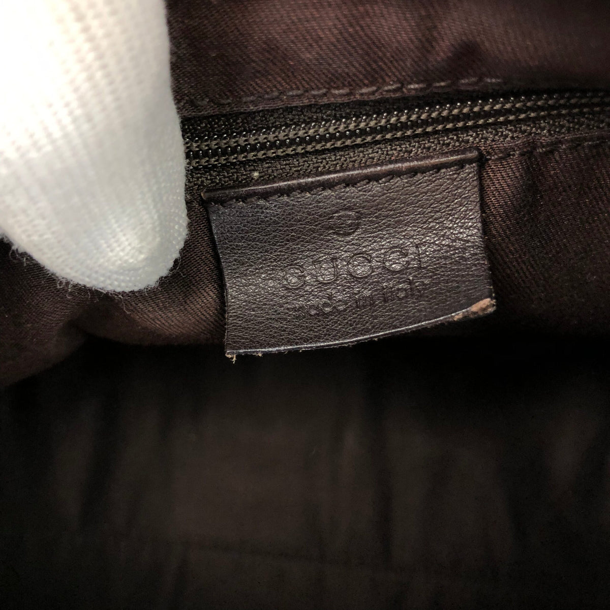 GUCCI MONOGRAM ABBEY SHOULDER BAG