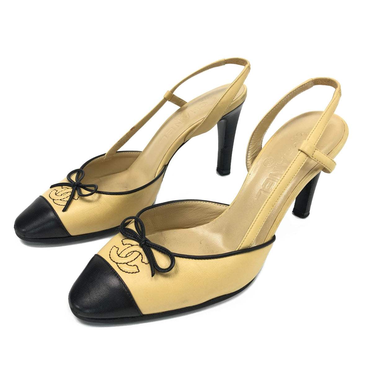 CHANEL LOGO BOW SLING-BACK MULE HEELS
