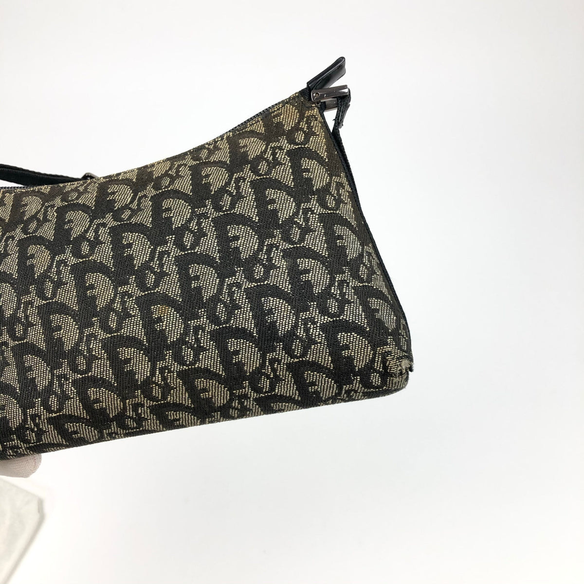 CHRISTIAN DIOR MONOGRAM SHOULDER BAG