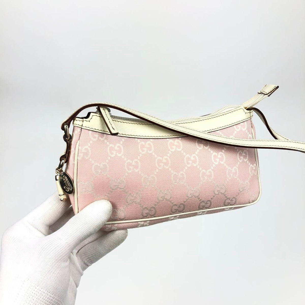 GUCCI MONOGRAM SHOULDER BAG
