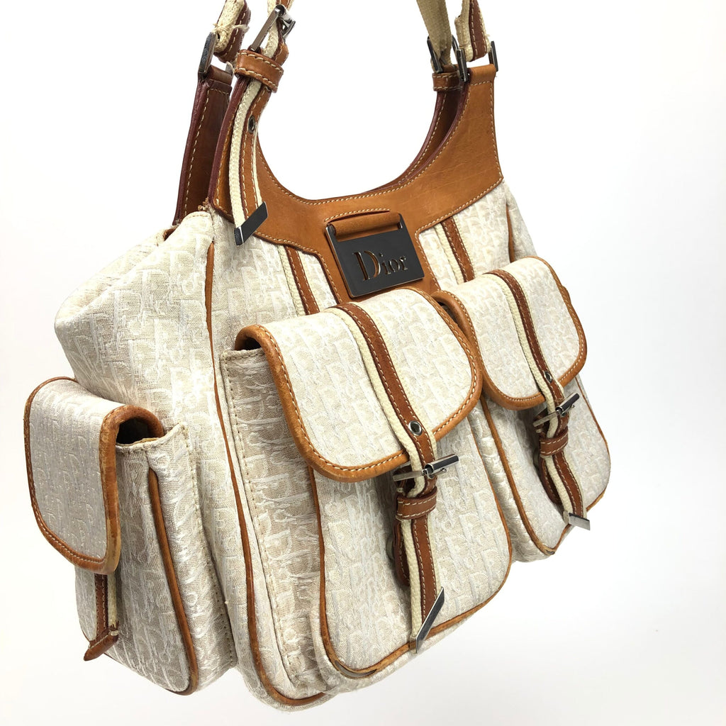 CHRISTIAN DIOR SHOULDER BAG