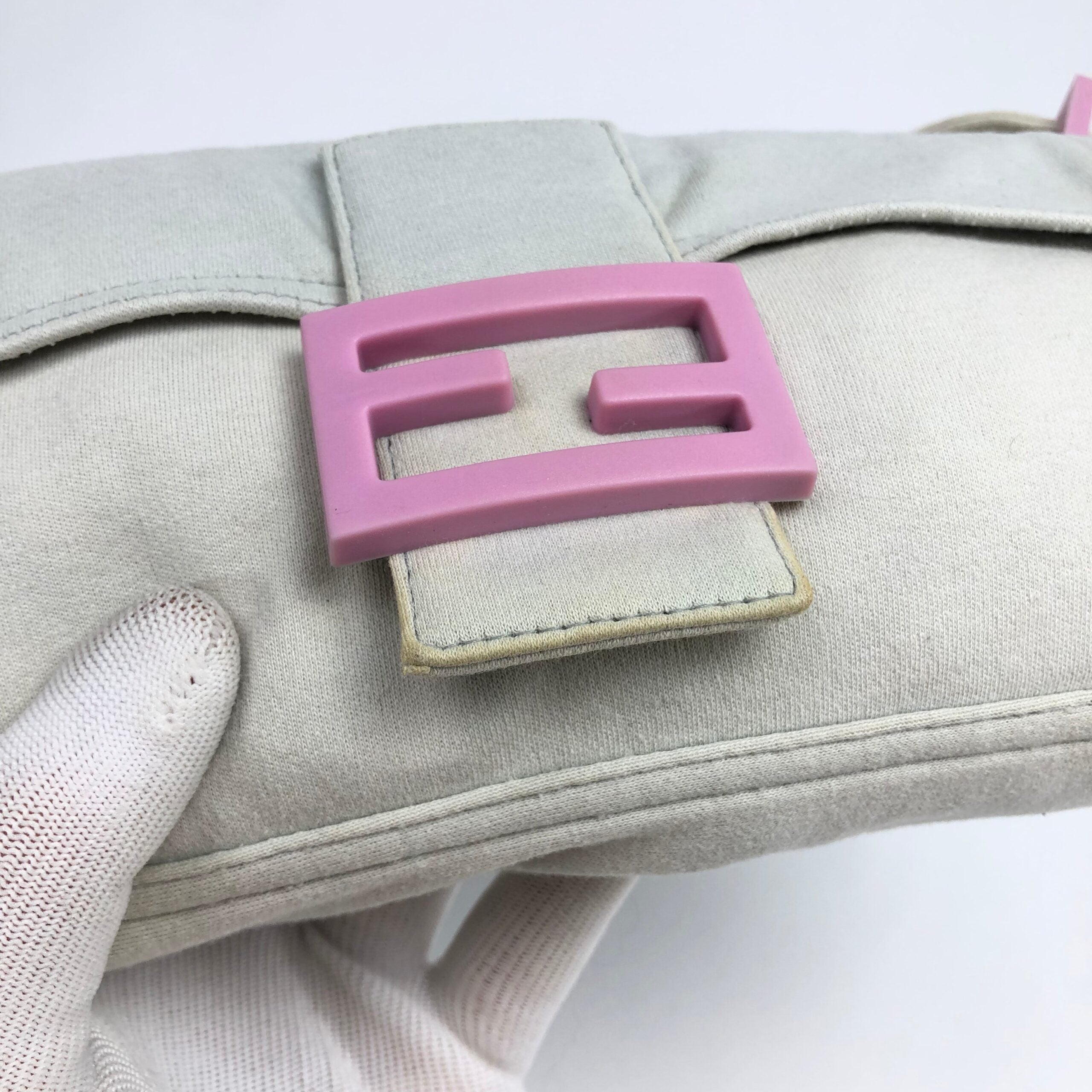 FENDI BAGUETTE SHOULDER BAG