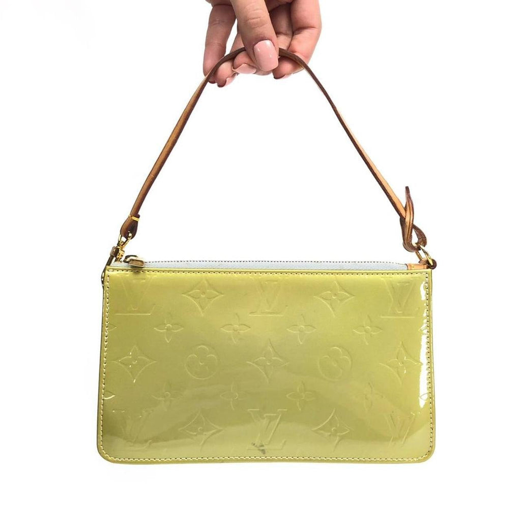 LOUIS VUITTON SHOULDER BAG