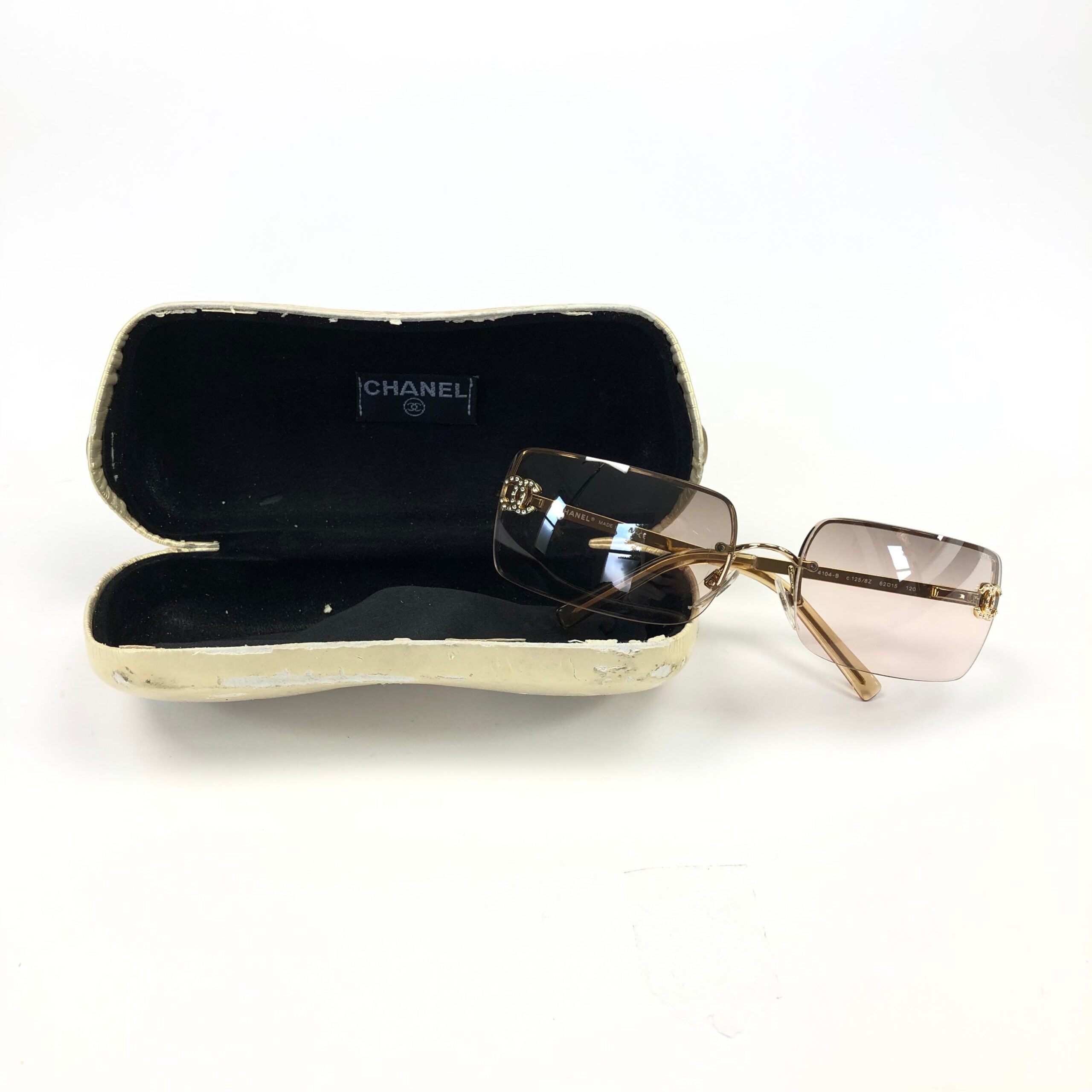 CHANEL RIMLESS SUNGLASSES