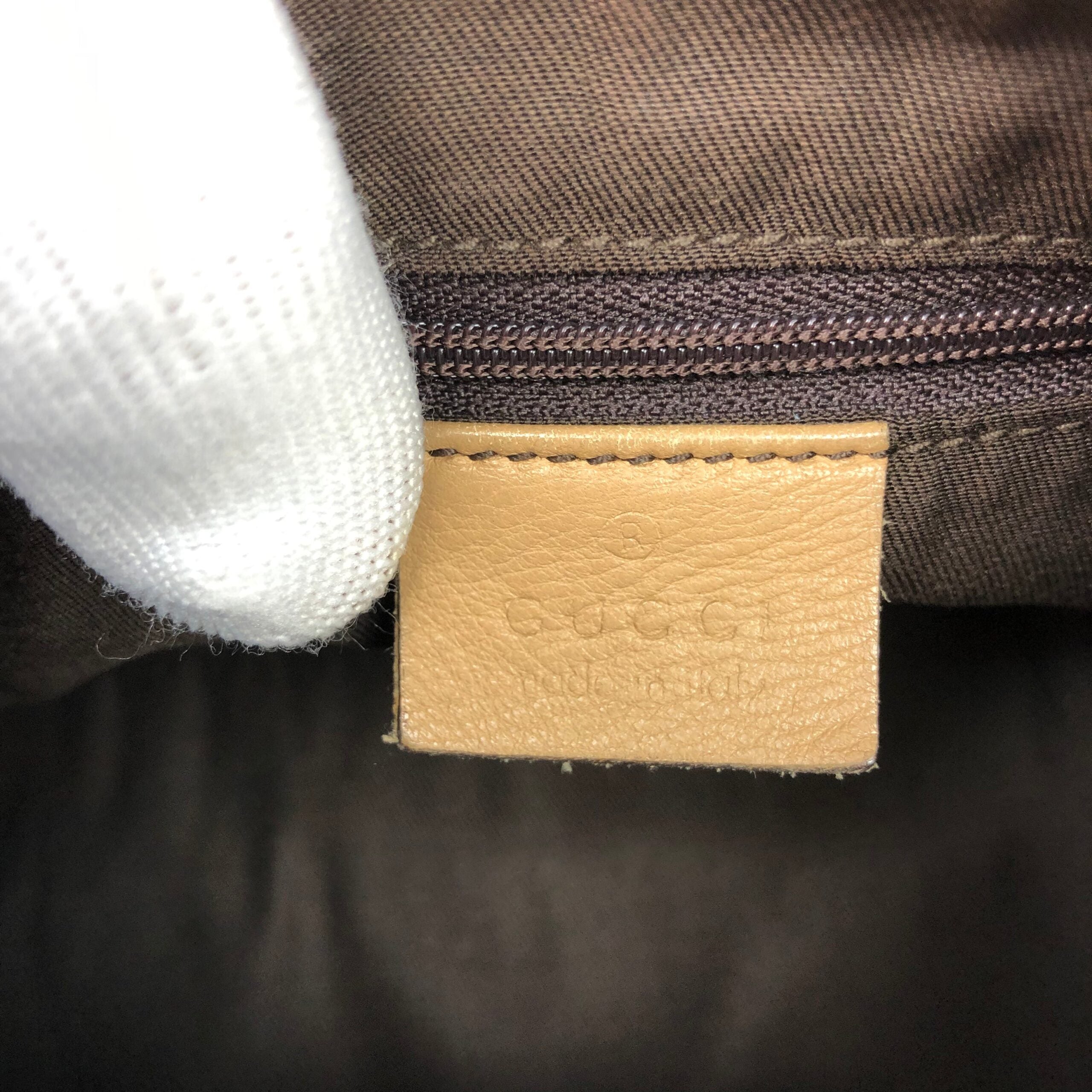 GUCCI MONOGRAM ABBEY SHOULDER BAG