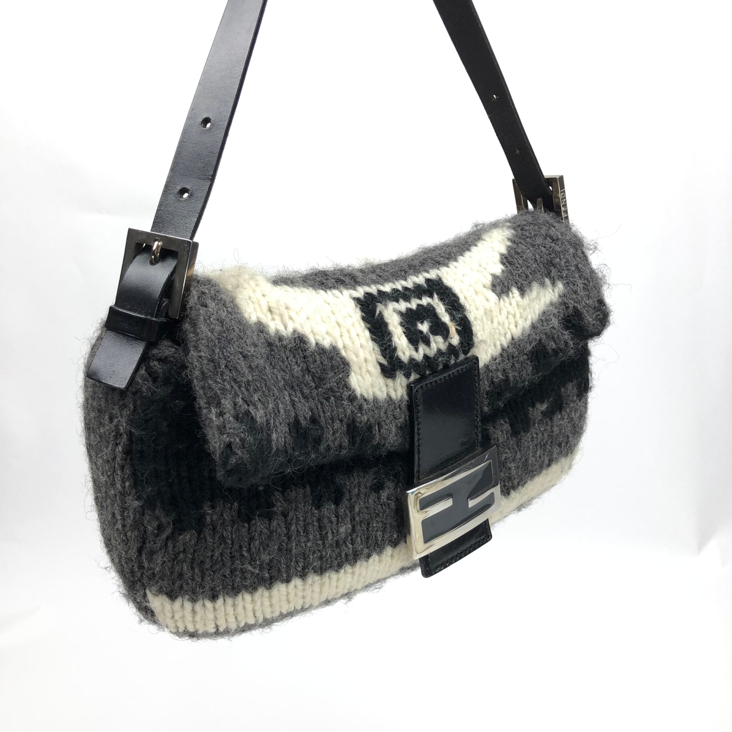 FENDI CASHMERE WOOL BAGUETTE SHOULDER BAG