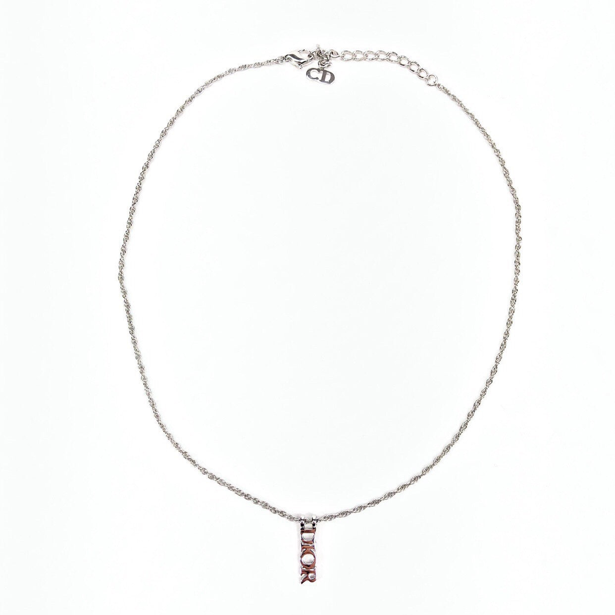 CHRISTIAN DIOR VERTICAL SPELL-OUT NECKLACE