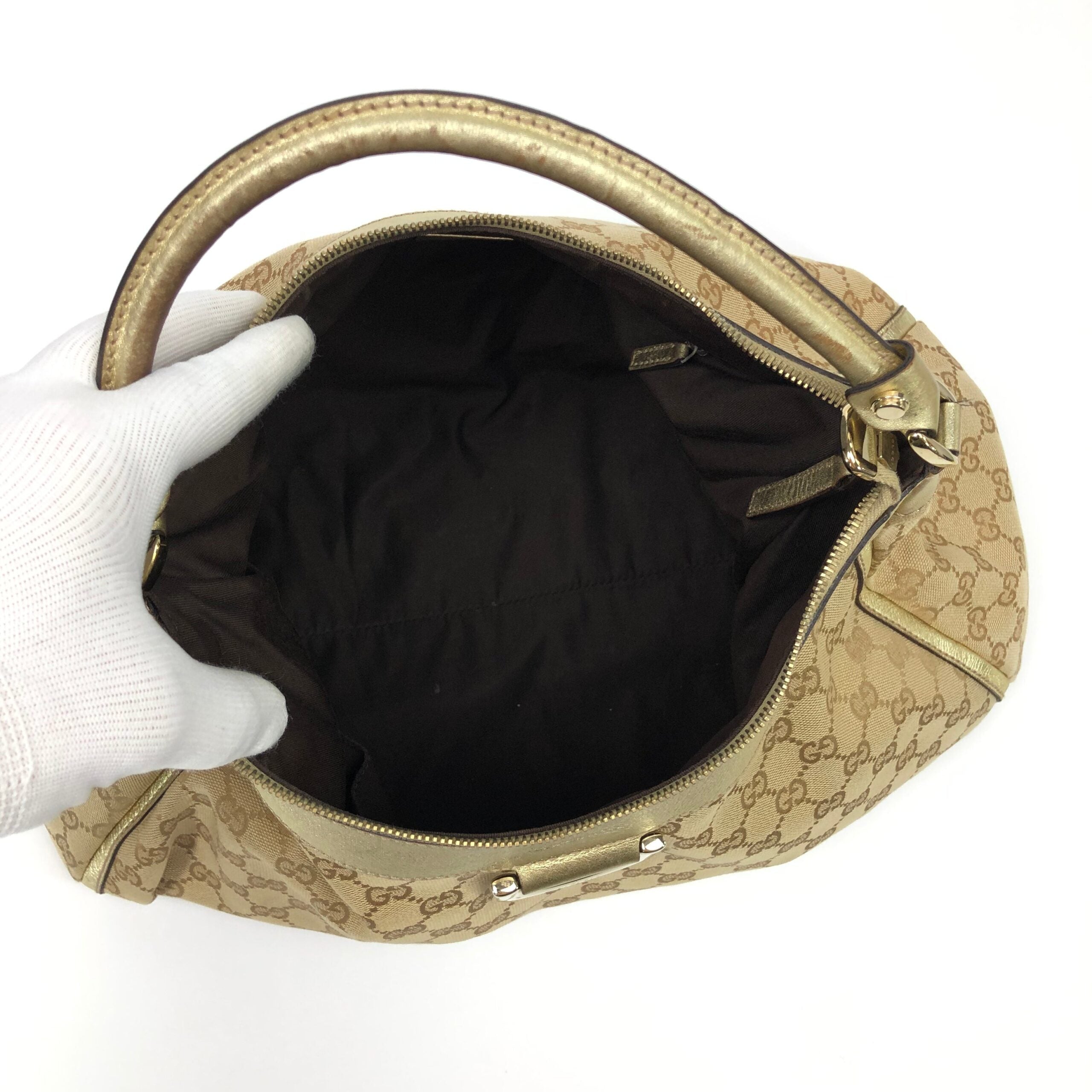 GUCCI MONOGRAM ABBEY SHOULDER BAG