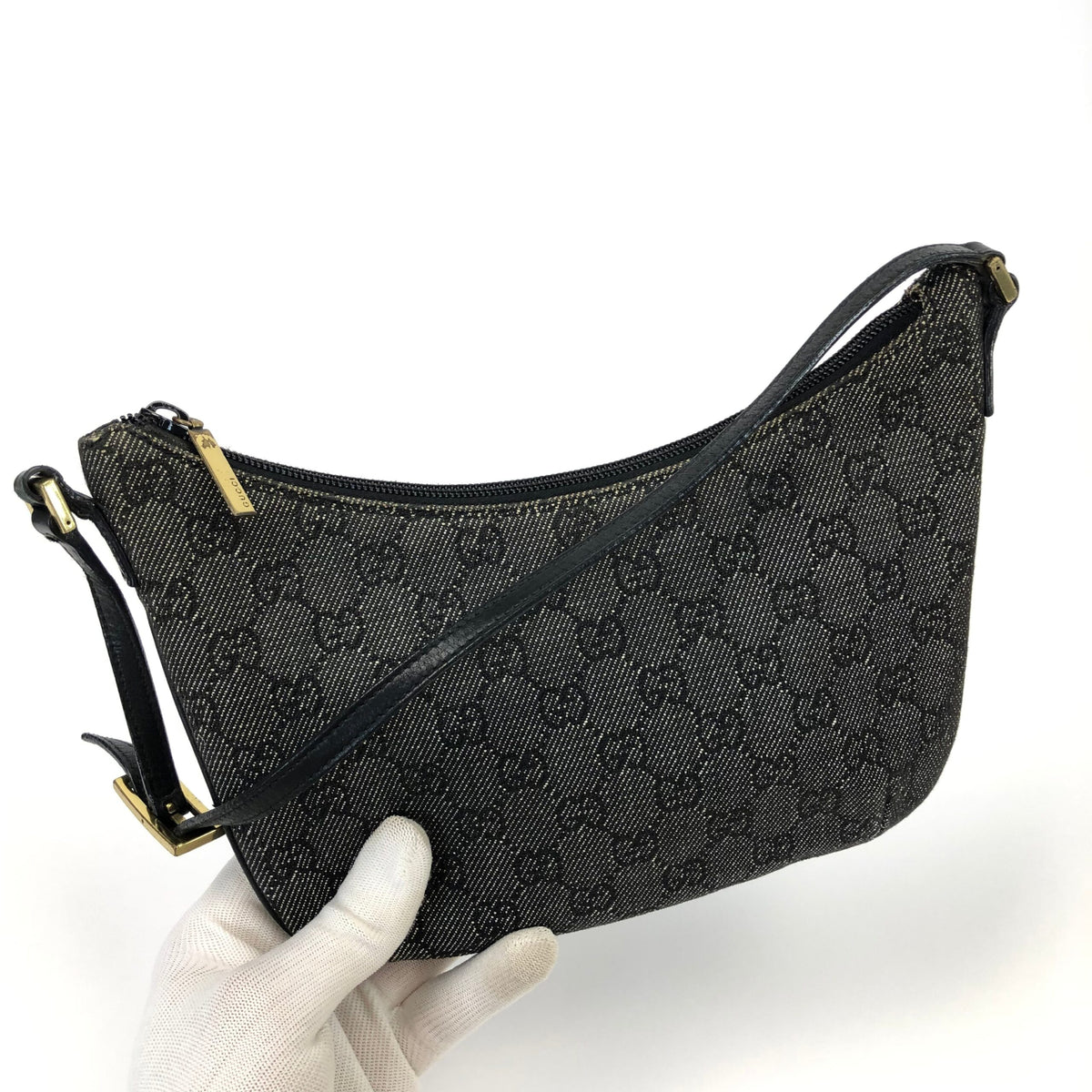 GUCCI MONOGRAM SHOULDER BAG