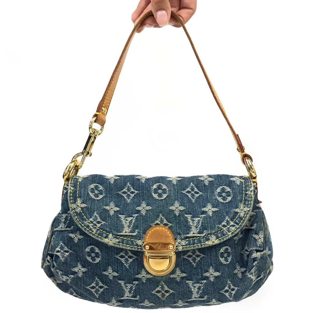 LOUIS VUITTON DENIM PLEATY SHOULDER BAG
