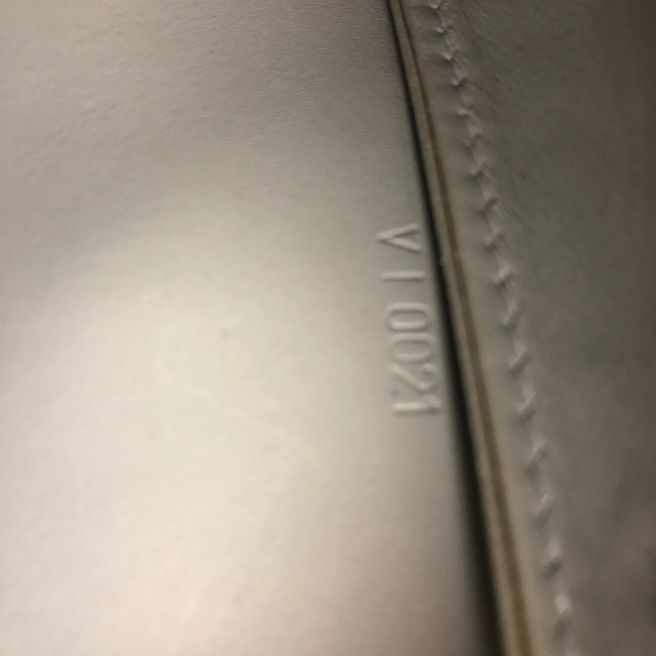 LOUIS VUITTON VERNIS POCHETTE SHOULDER BAG